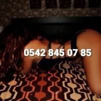 Akdeniz Bölgesindeki Sihirli Deneyim: Eşsiz Escort Bayan Zümrüt