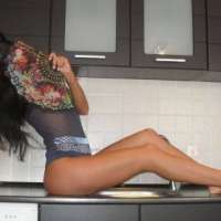 Akdeniz'deki Yenilikçi Akdeniz Escort: Dikkat Çeken Kübra