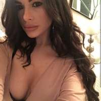 Erdemli Escort Bayan: Rüyalarınızın Gerçeğe Dönüşeceği Muhteşem Geceler