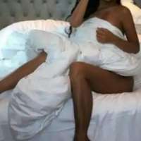 Yenişehir Escort Olağanüstü Genç Kız: Baş Döndüren Güzellikte